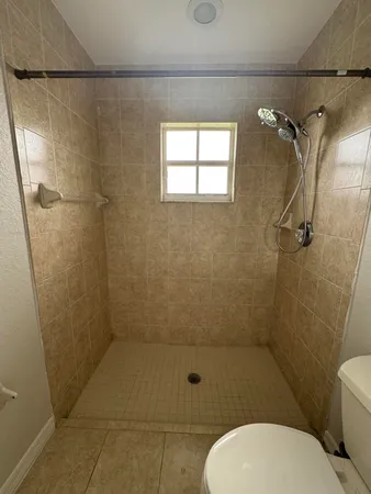 $3,295 | 618 Northeast 1st Street, Unit B, Boynton Beach, FL 33435