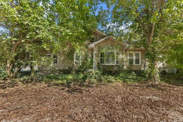 $69,900 | 6347 Overhead Road, Vincennes, IN 47591