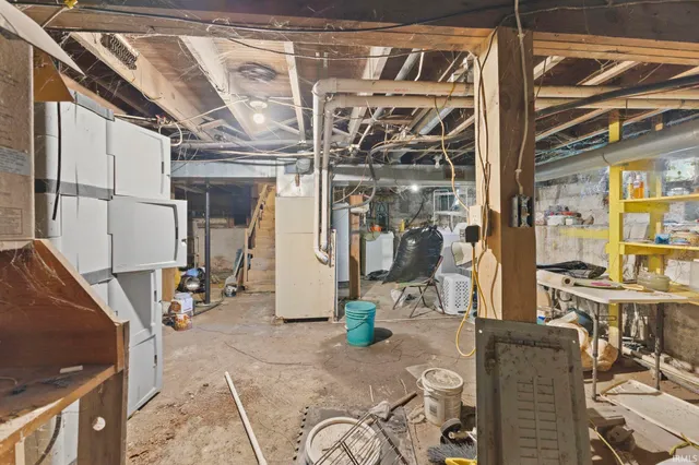 $69,900 | 6347 Overhead Road, Vincennes, IN 47591