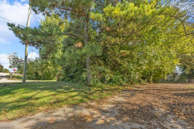 $69,900 | 6347 Overhead Road, Vincennes, IN 47591