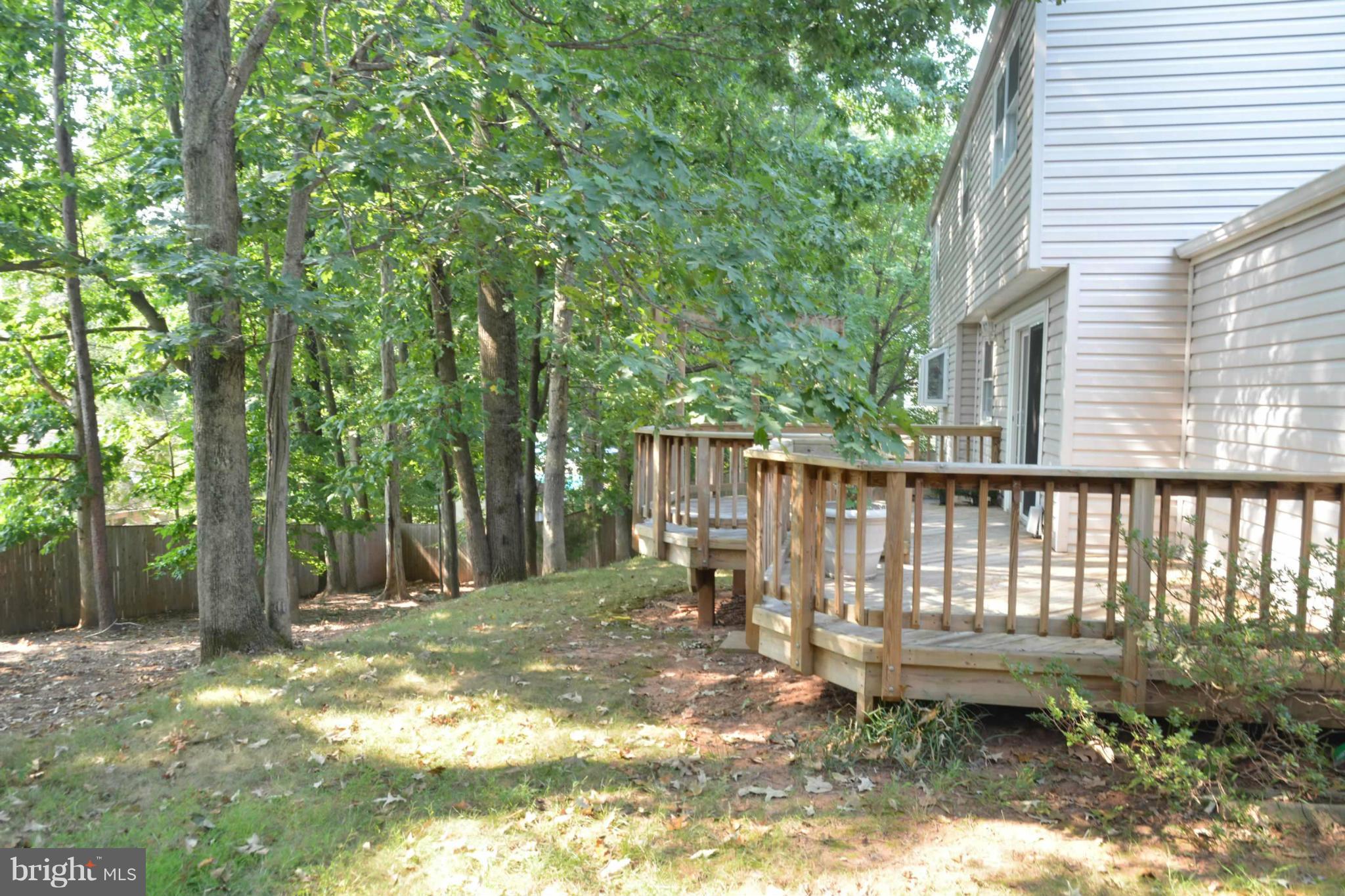 6119 Covered Bridge Road Burke, VA 22015 - Photo 2 of 30 Exterior (Rear)