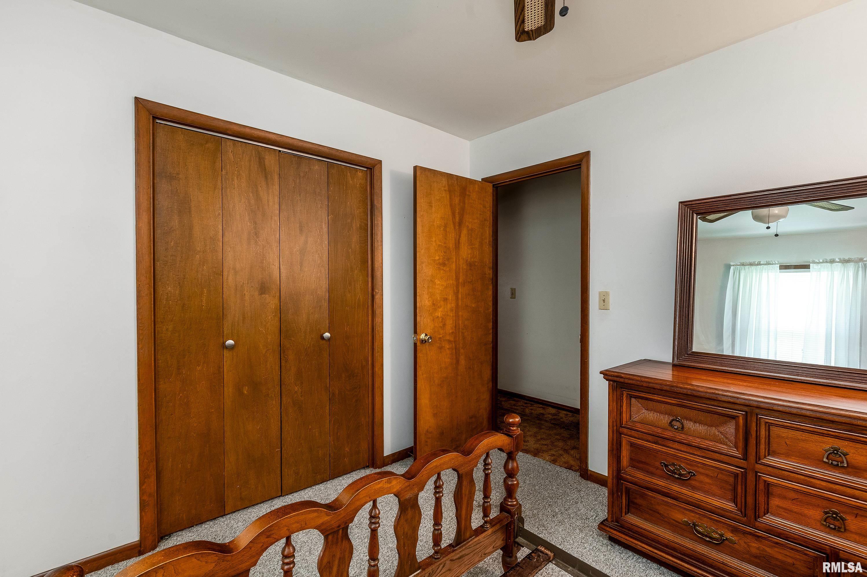 607 Mundy Street Eldorado, IL 62930 - Photo 21 of 32