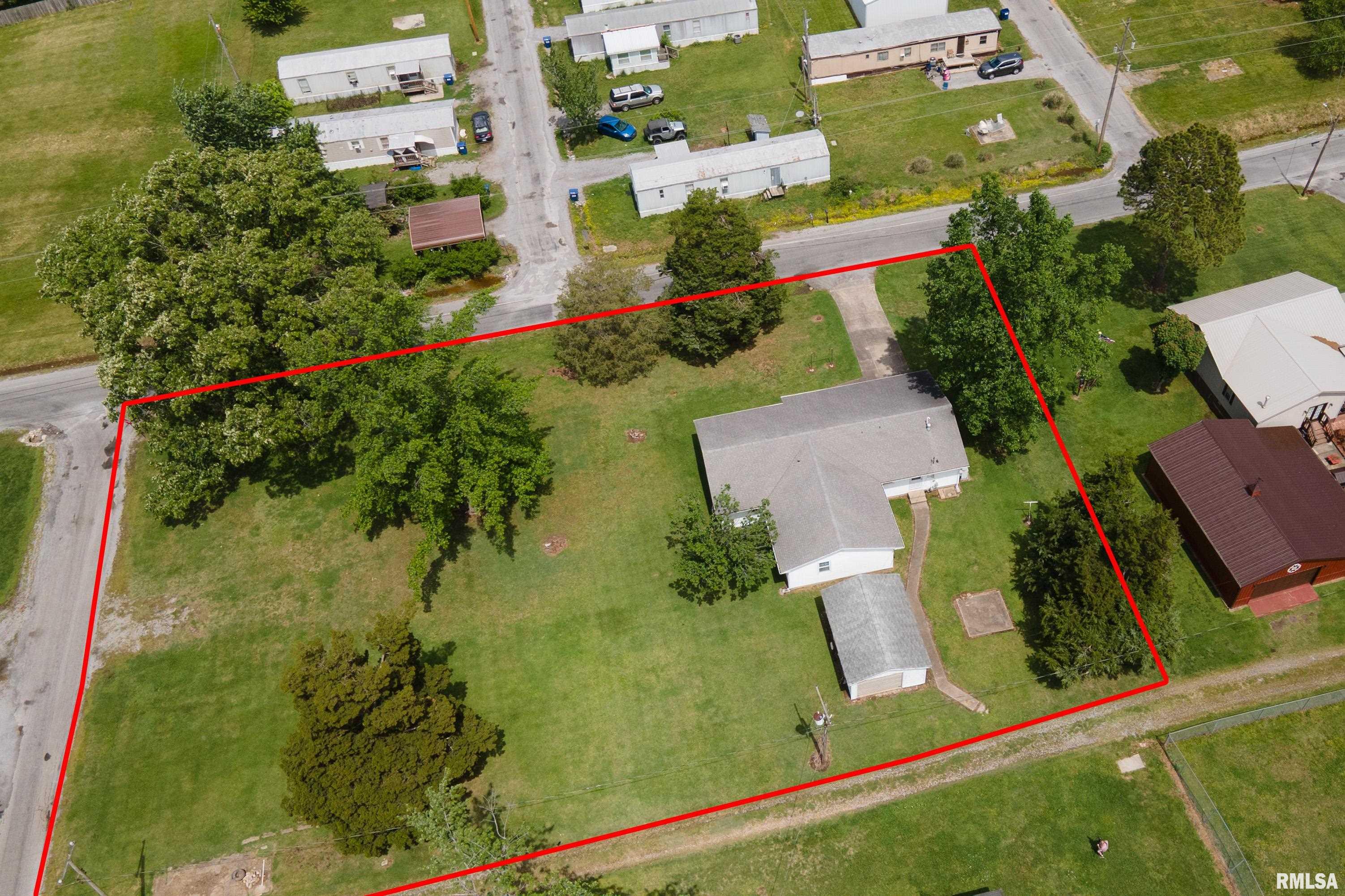 607 Mundy Street Eldorado, IL 62930 - Photo 31 of 32