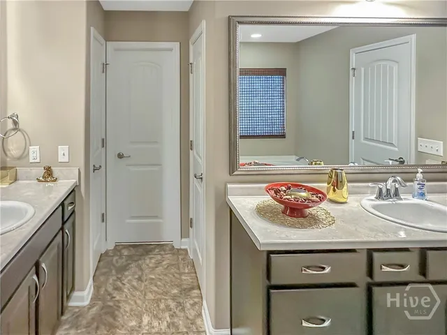 $2,400 | 278 Willow Point Circle, Savannah, GA 31407