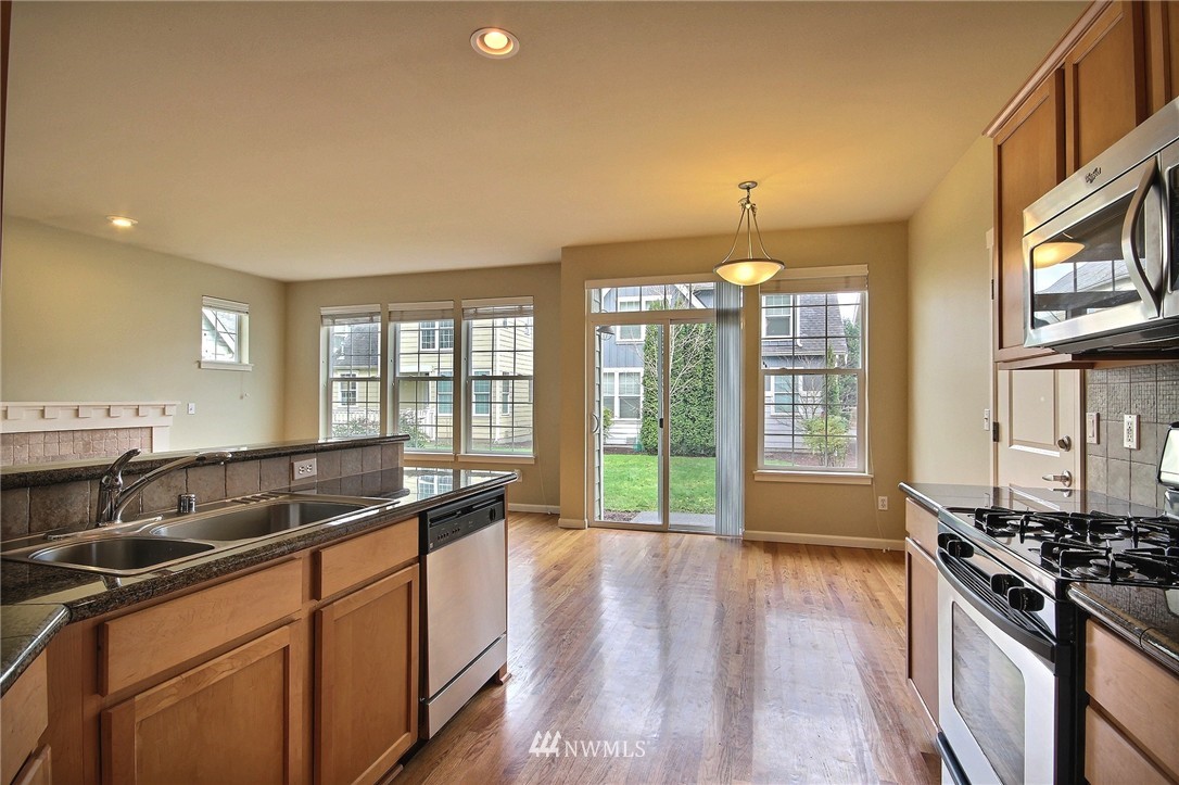 23913 33rd Drive Southeast Bothell, WA 98021 - Photo 3 of 25