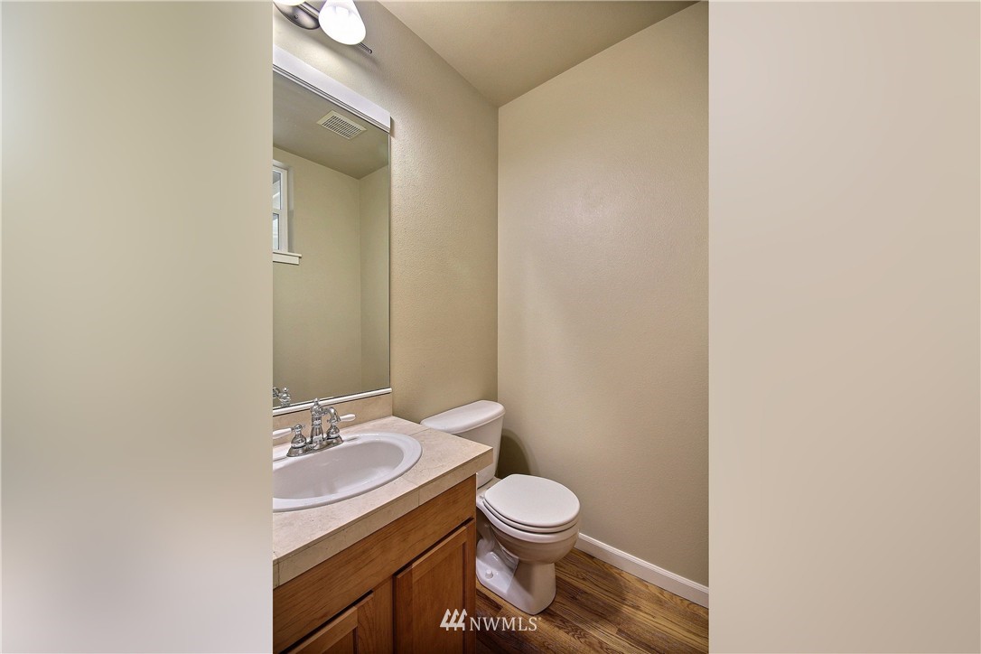 23913 33rd Drive Southeast Bothell, WA 98021 - Photo 9 of 25