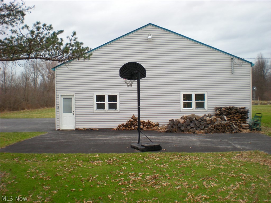 52545 Trinter Road Vermilion, OH 44089 - Photo 10 of 18