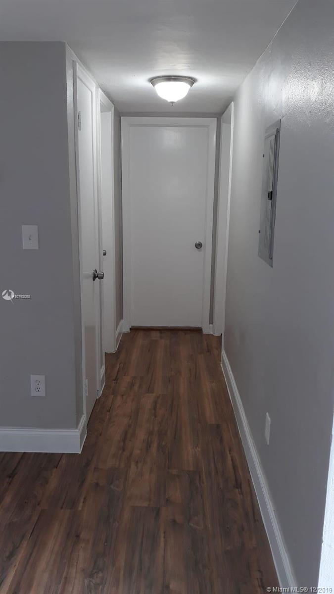 7477 Southwest 82nd Street, Unit C313 Miami, FL 33143 - Photo 4 of 11