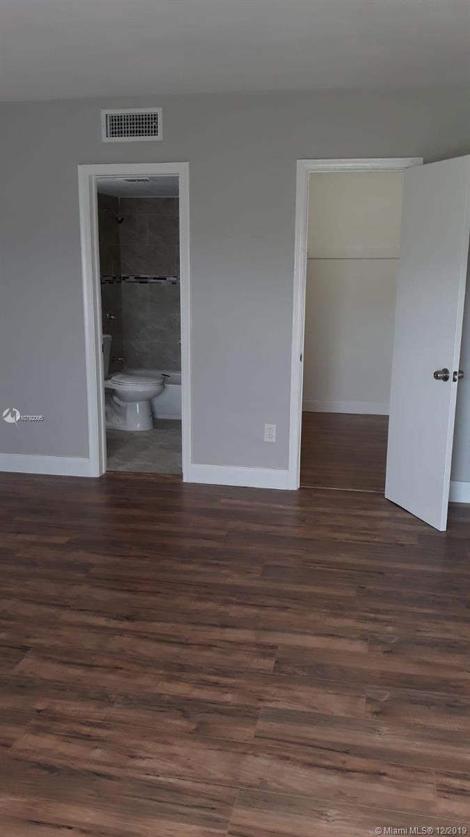 7477 Southwest 82nd Street, Unit C313 Miami, FL 33143 - Photo 5 of 11