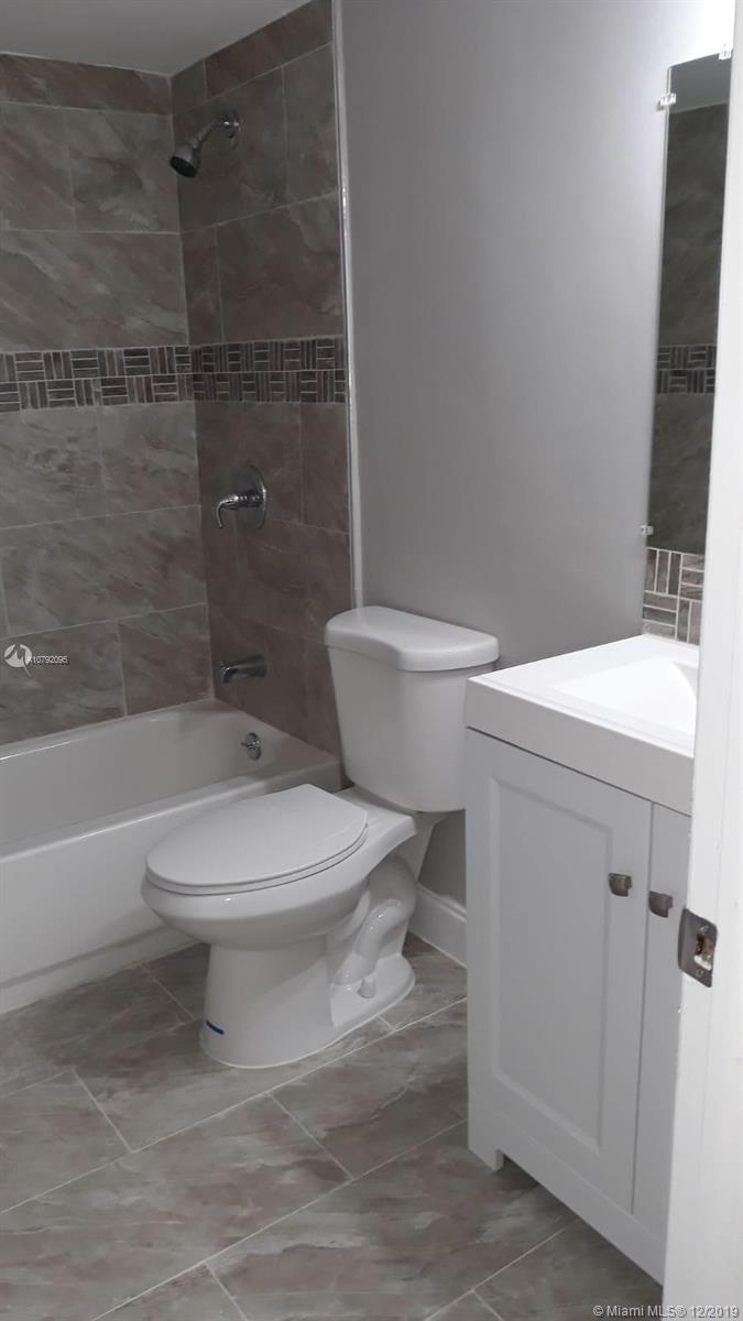 7477 Southwest 82nd Street, Unit C313 Miami, FL 33143 - Photo 6 of 11