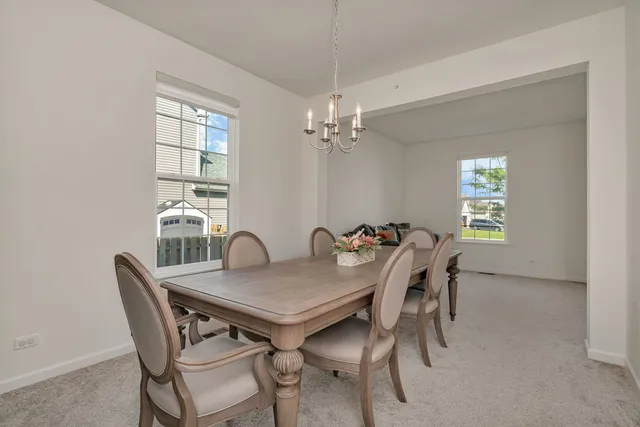 $610,000 | 5815 Fairview Lane, Hoffman Estates, IL 60192