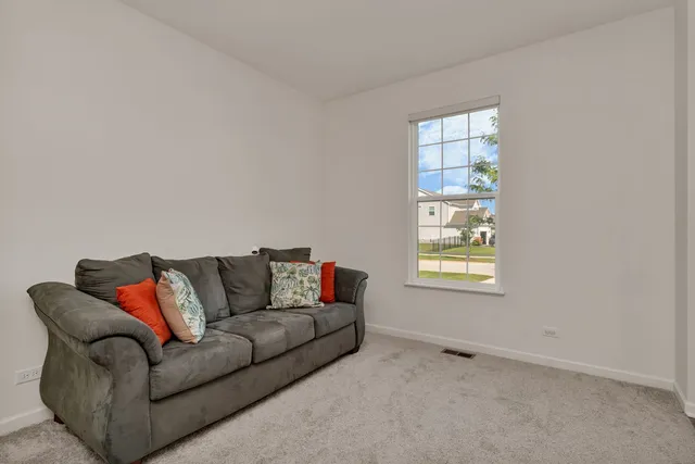 $610,000 | 5815 Fairview Lane, Hoffman Estates, IL 60192