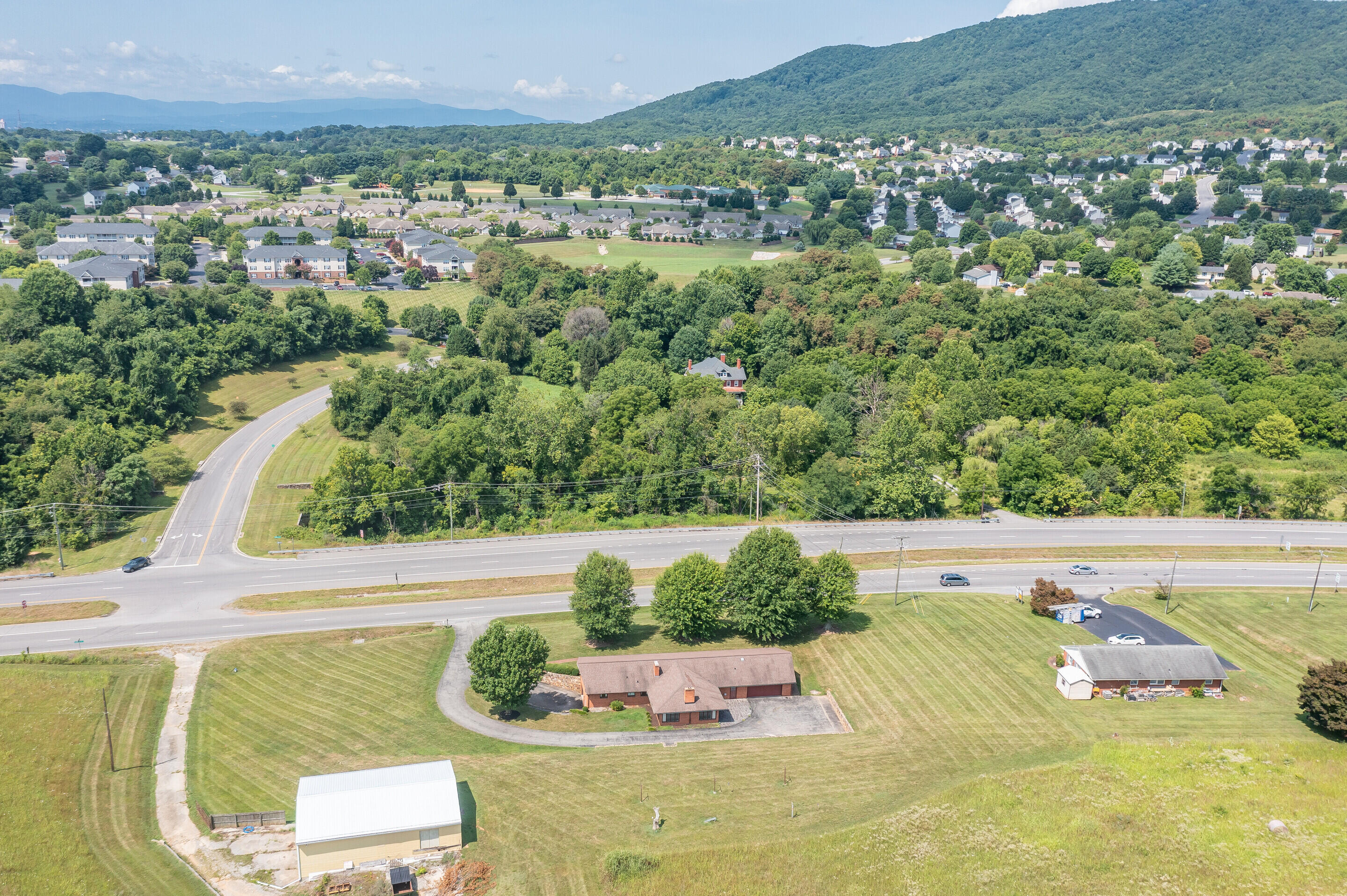 5296 Cloverdale Road Roanoke, VA 24012 - Photo 40 of 48 40_5296_Cloverdale_Rd40_mls