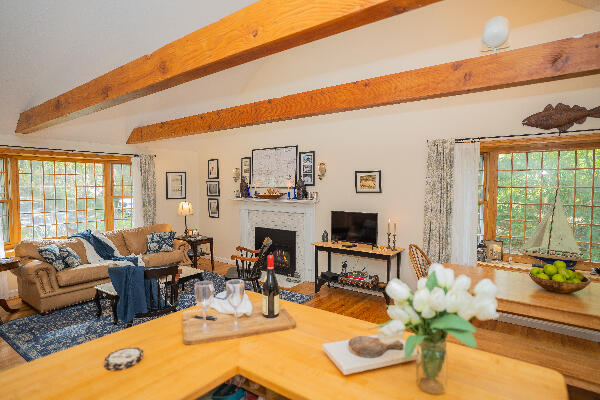 88 Pleasant Bay Road Harwich, MA 02645 - Photo 8 of 21 10