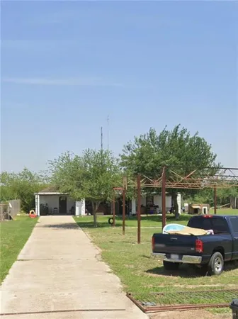 $2,300 | 618 North Val Verde Road, Edinburg, TX 78542