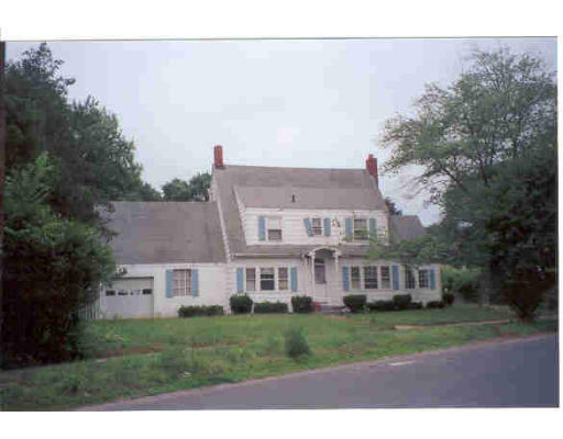 1577 Carew Street Springfield, MA 01104 - Photo 1 of 1 Gallery Image 1