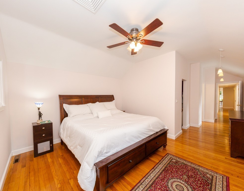 5 Holton Road Lexington, MA 02421 - Photo 15 of 27