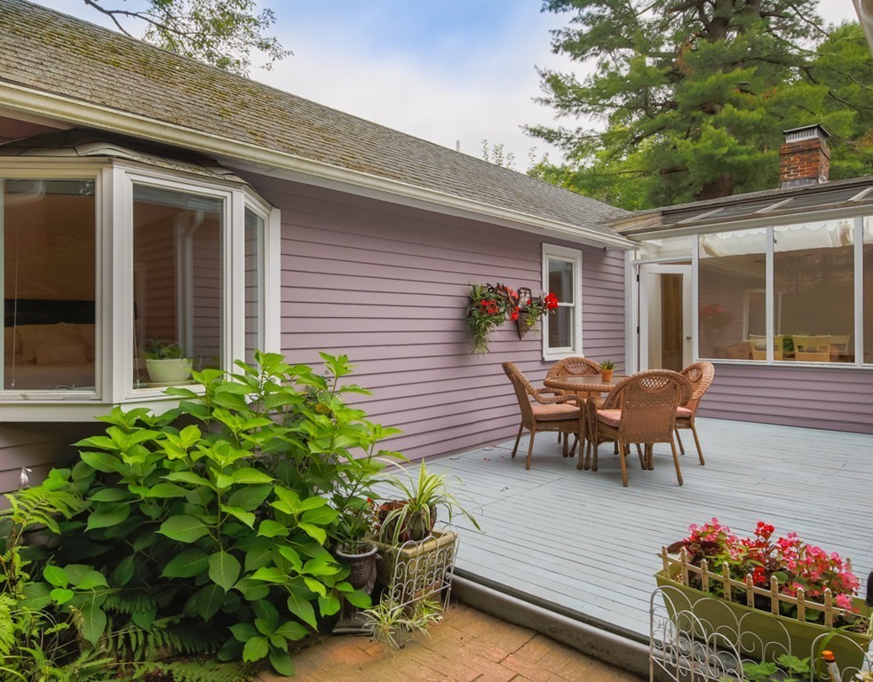 5 Holton Road Lexington, MA 02421 - Photo 10 of 27