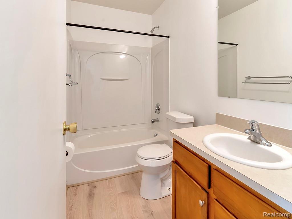 23370 Sunset Road, Unit #23 Taylor, MI 48180 - Photo 20 of 25