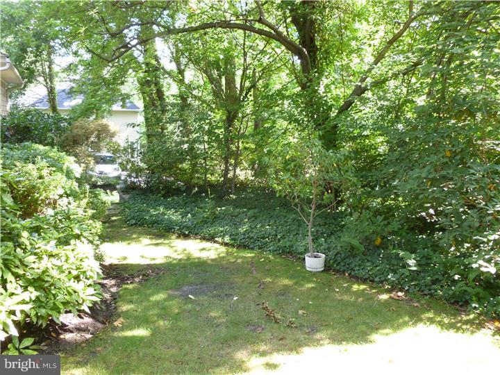 99 Oak Ridge Drive Haddonfield, NJ 08033 - Photo 14 of 19 Gallery Image 14