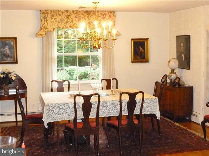 99 Oak Ridge Drive Haddonfield, NJ 08033 - Photo 5 of 19 Gallery Image 5