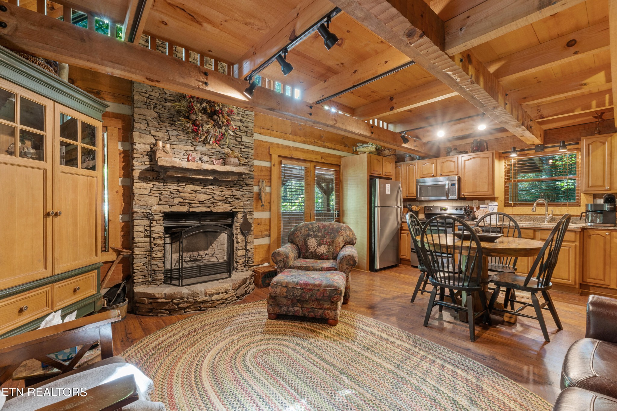 156 Timberwinds Way Townsend, TN 37882 - Photo 3 of 32 Gallery Image 3