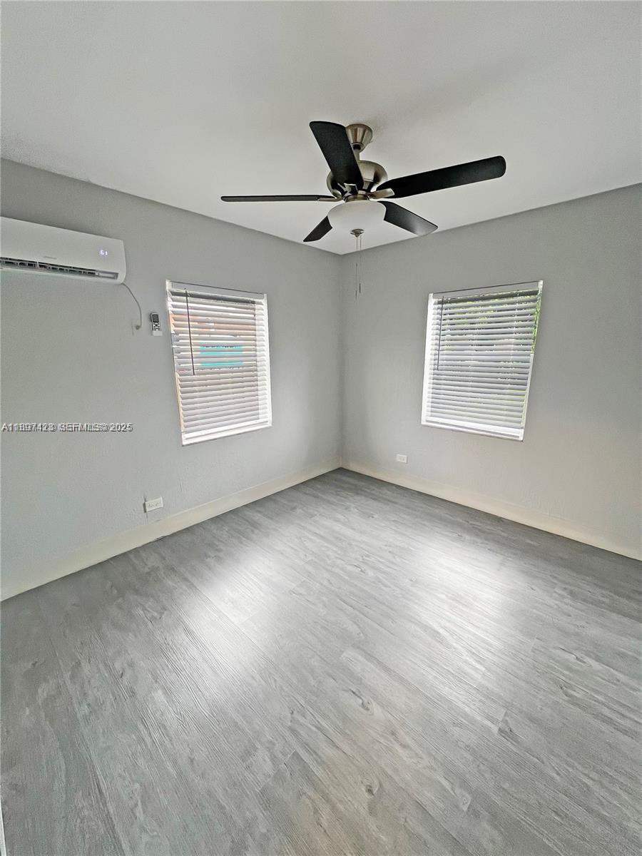 2785 Southwest 33rd Court Miami, FL 33133 - Photo 11 of 16 Photo 11