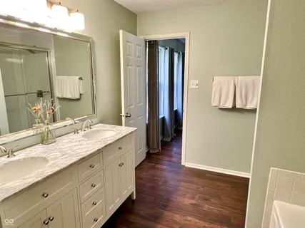 $359,900 | 10188 Orange Blossom Trail, Fishers, IN 46038