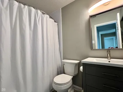 $359,900 | 10188 Orange Blossom Trail, Fishers, IN 46038
