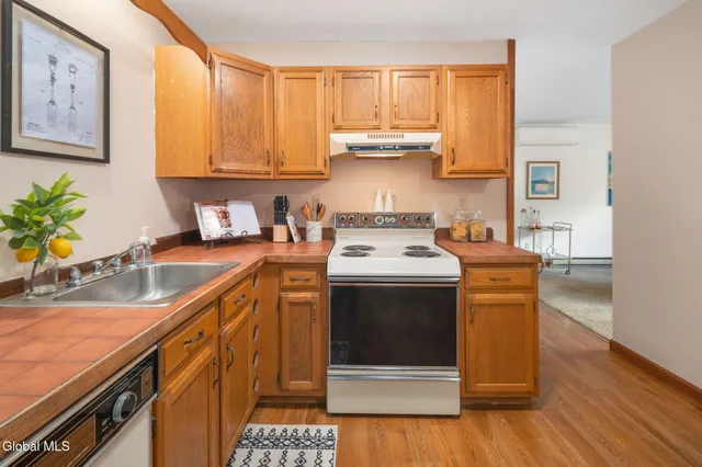 $375,000 | 15 Laurel Lane, Queensbury, NY 12804