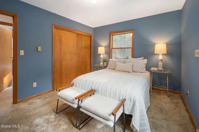 $375,000 | 15 Laurel Lane, Queensbury, NY 12804