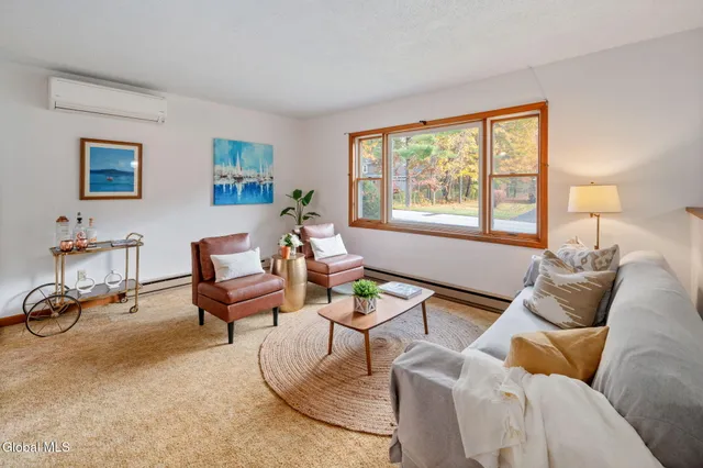 $375,000 | 15 Laurel Lane, Queensbury, NY 12804