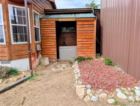 $305,000 | 7436 Waligunda Road, Fort Garland, CO 81133