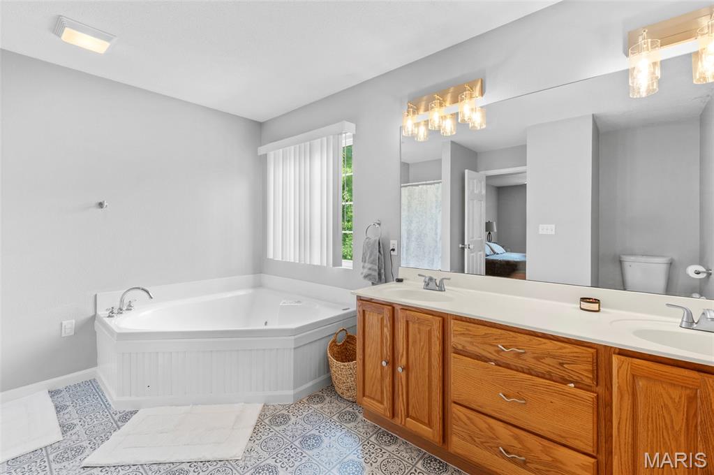8125 East Mick Road Edwardsville, IL 62025 - Photo 26 of 44