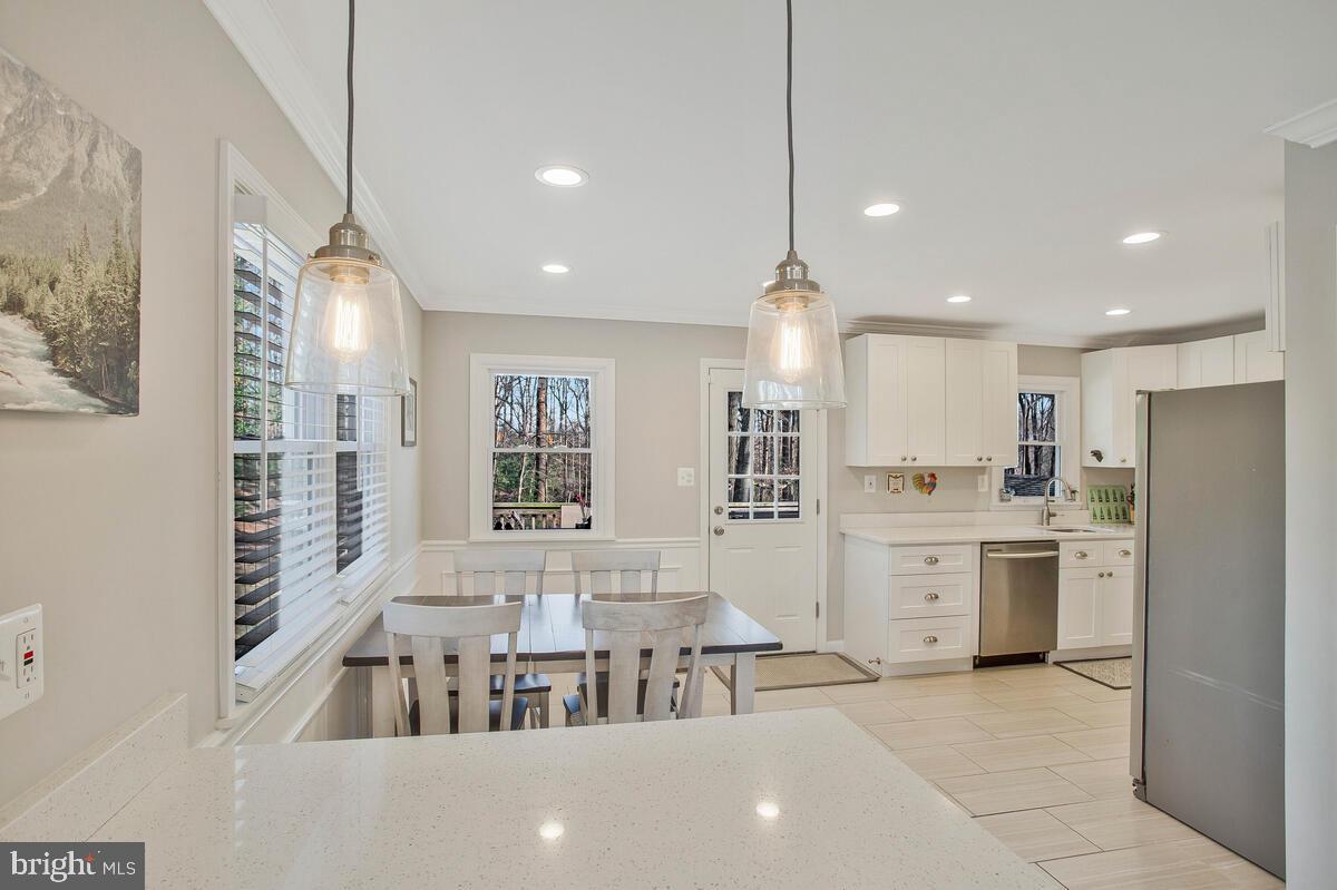 1827 Underwood Road Gambrills, MD 21054 - Photo 8 of 42 Gallery Image 8