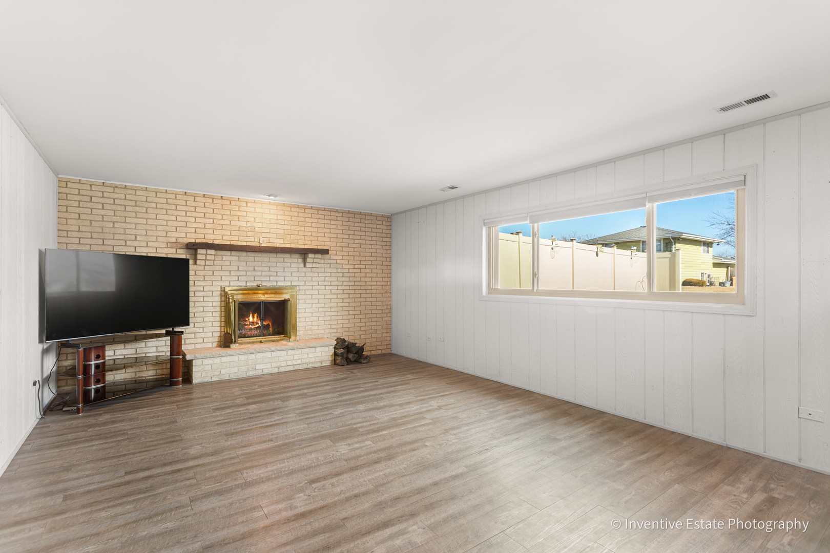 19121 Roy Street Lansing, IL 60438 - Photo 8 of 17