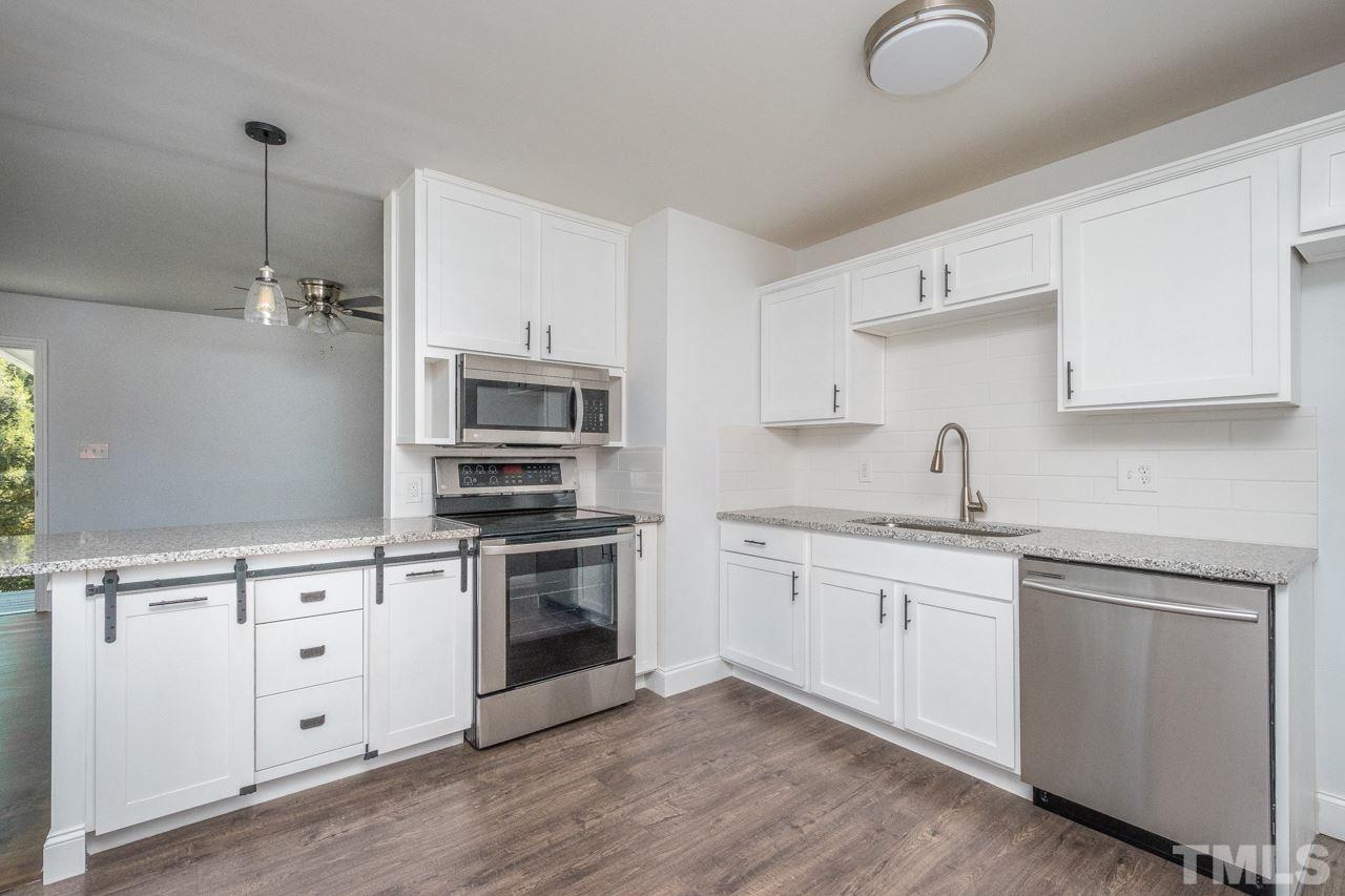 2410 Kennington Road Raleigh, NC 27610 - Photo 4 of 25