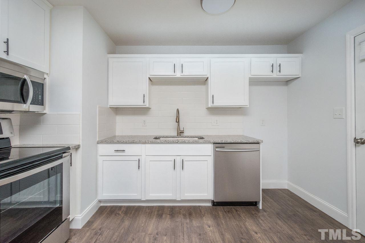 2410 Kennington Road Raleigh, NC 27610 - Photo 5 of 25
