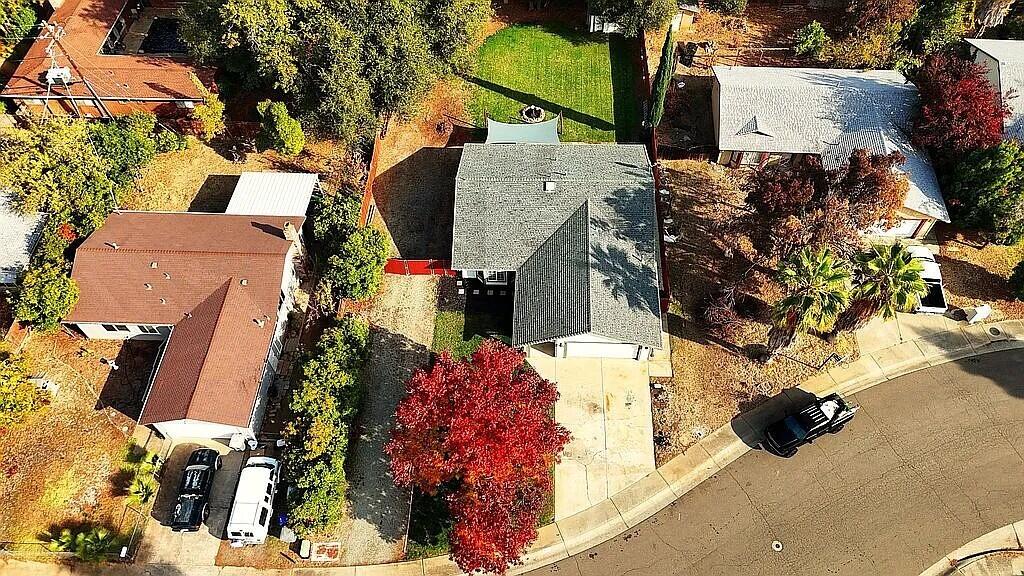 3527 Adams Lane Redding, CA 96002 - Photo 31 of 36 Drone 2