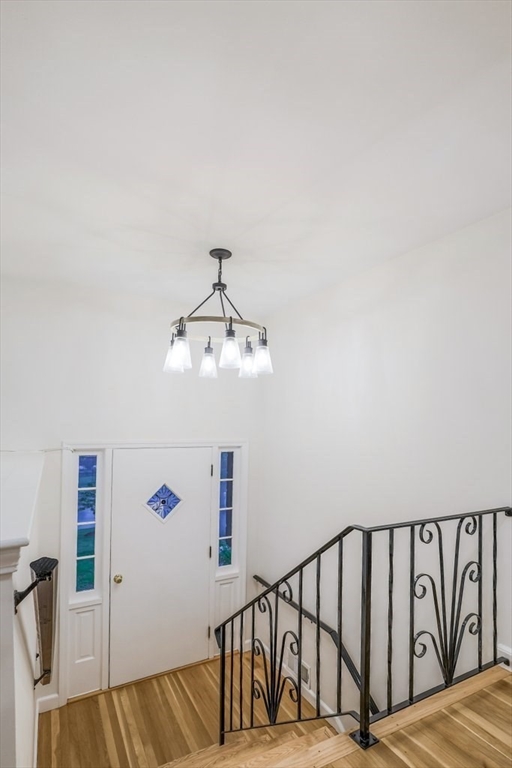 15 Bosworth Road Framingham, MA 01701 - Photo 3 of 39