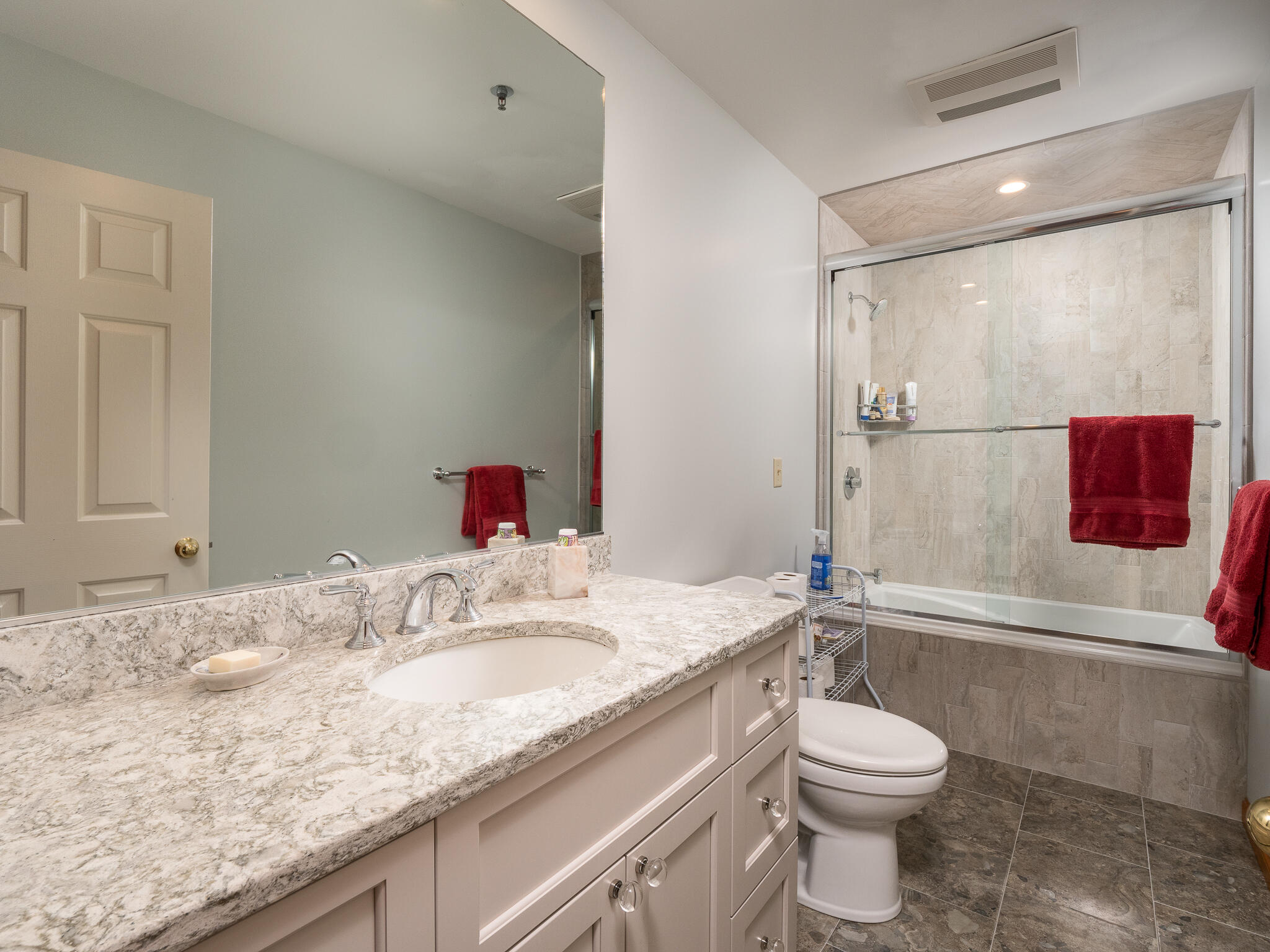 13 Tightwire Road, Unit B1 Newry, ME 04261 - Photo 26 of 51 Locke B1-20