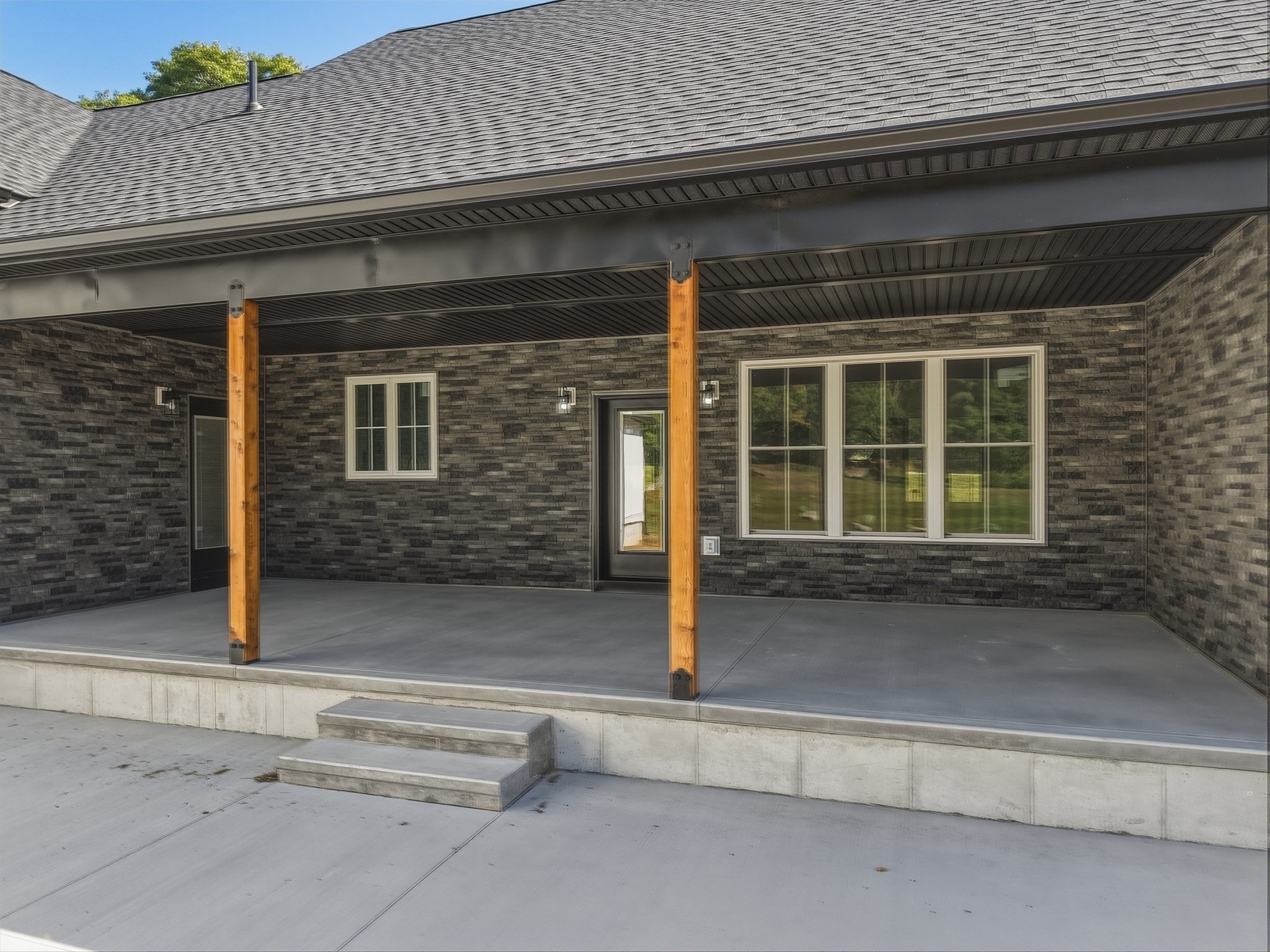 2238 Baptist Hill Road Palmer, MA 01069 - Photo 6 of 42 Gallery Image 6