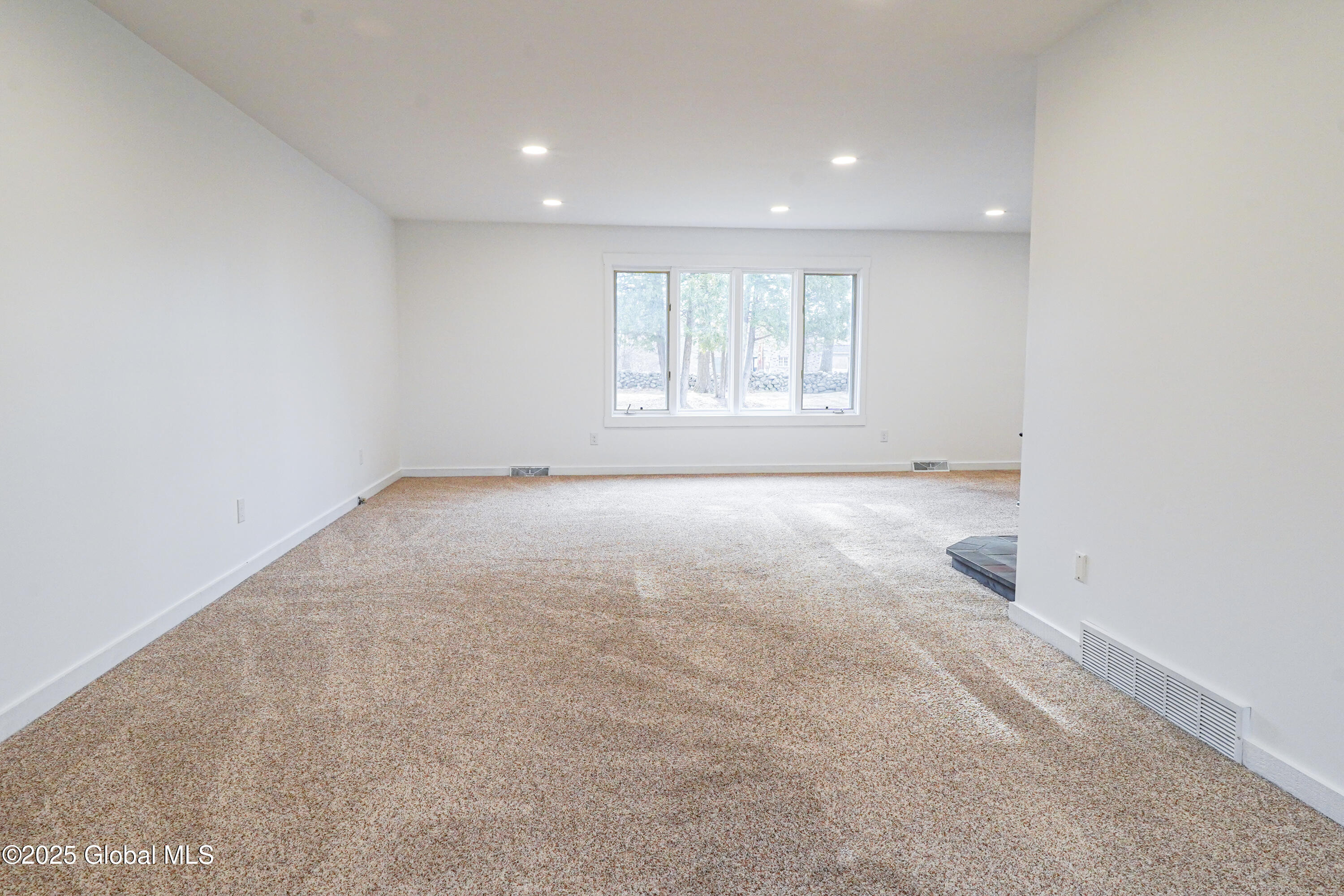 243 Chestnut Ridge Road Queensbury, NY 12804 - Photo 10 of 48 DSC06450-2