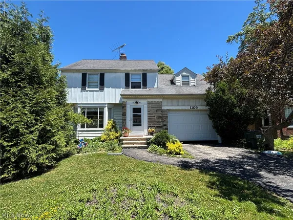 $149,900 | 1109 South Belvoir Boulevard, South Euclid, OH 44121
