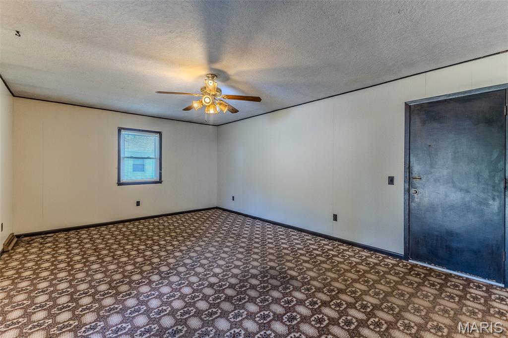 1511 Rader Drive Lebanon, MO 65536 - Photo 14 of 59