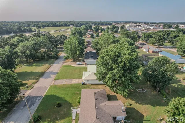 $186,500 | 1511 Rader Drive, Lebanon, MO 65536