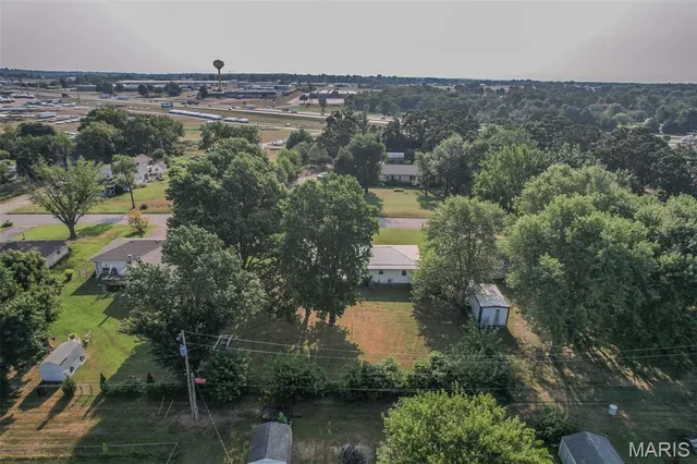 $186,500 | 1511 Rader Drive, Lebanon, MO 65536