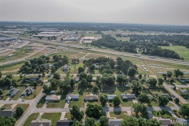 $186,500 | 1511 Rader Drive, Lebanon, MO 65536