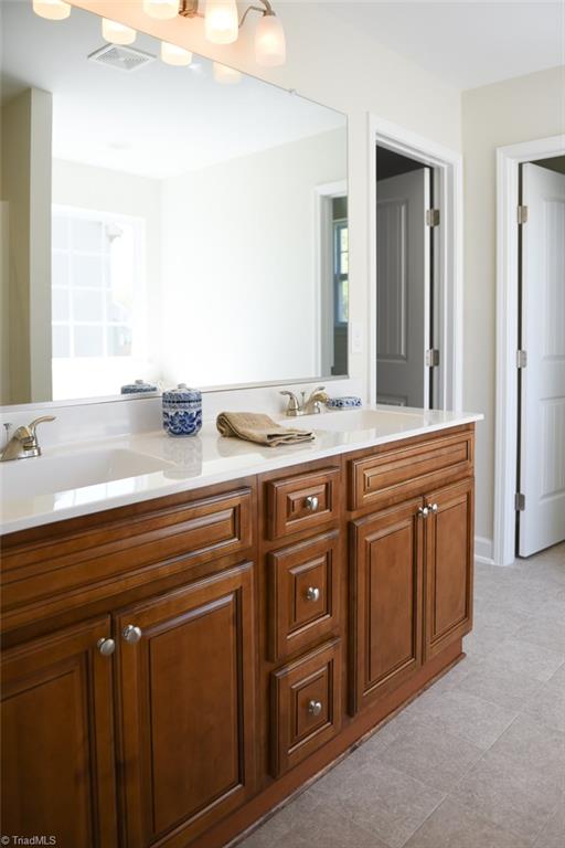 525 Barnsdale Ridge Road Kernersville, NC 27284 - Photo 11 of 16 Gallery Image 11