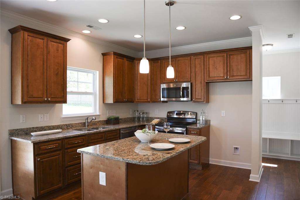 525 Barnsdale Ridge Road Kernersville, NC 27284 - Photo 8 of 16 Gallery Image 8